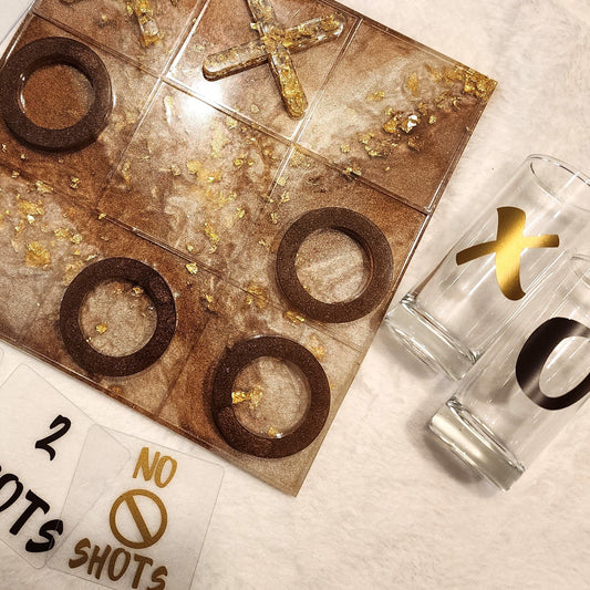 Classy & Drunk Tic-Tac-Toe Game Set